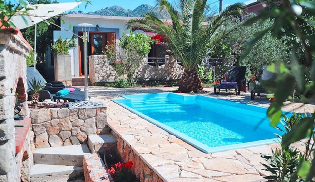 Starigrad Bungalow near Paklenica Park