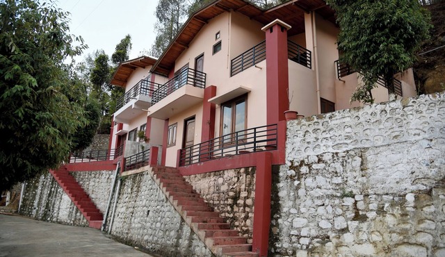 Stay in Luxury Apartment & Cottage In Bhowali Nainital in Nainital