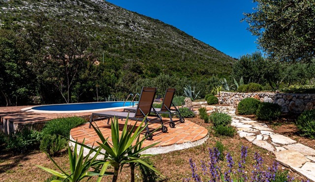 Stone House Anfitrite - Two Bedroom Villa with Private Pool and Terrace