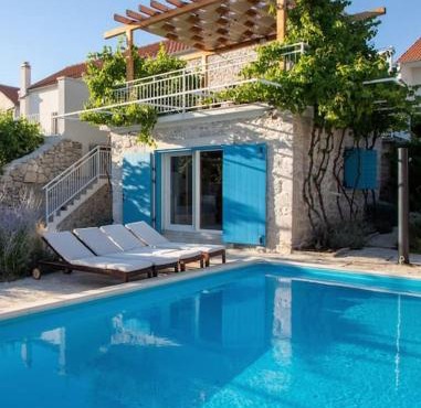 Stone House Kula Milica