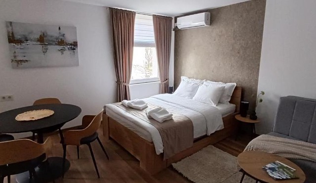 Studio apartman Krležina
