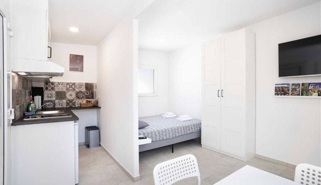 Studio Apartment Casa Limoncino Koper in Koper