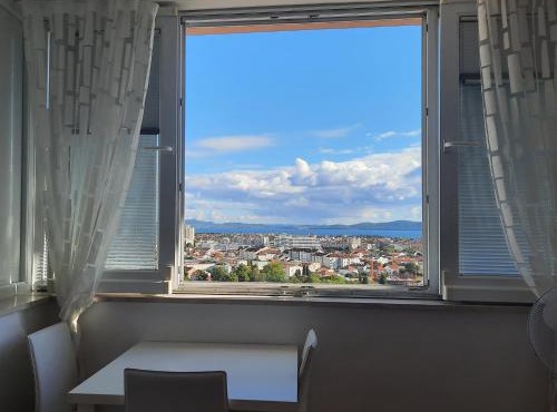 Studio apartment KIKI with a sea view, free WiFi, for 2 persons in Zadar