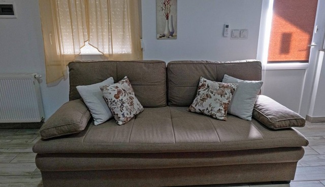 Studio flat with balcony Garešnica, Bjelovarska (AS-20695-b)