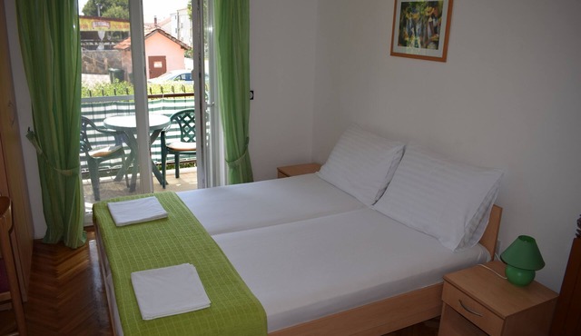 Studio flat with balcony Sveti Filip i Jakov, Biograd (AS-4299-c)