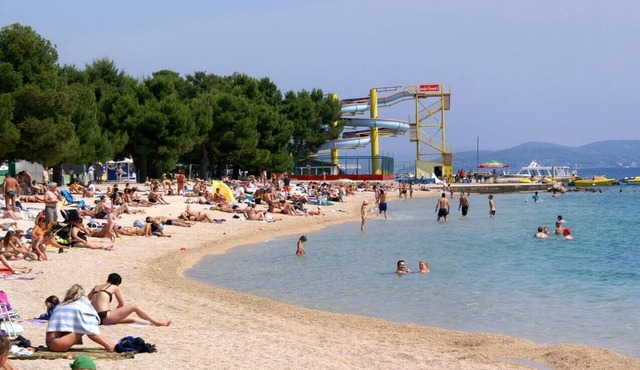 Studio flat near beach Tribunj, Vodice (AS-12070-b)