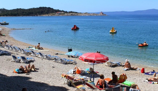 Studio flat with balcony and sea view Makarska (AS-11418-a)