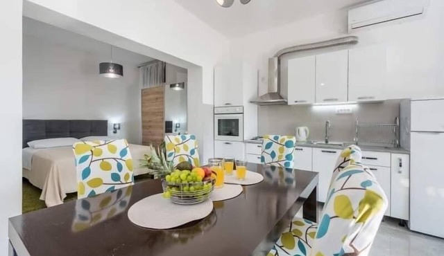 Studio flat with terrace and sea view Poljica, Trogir (AS-21041-b)