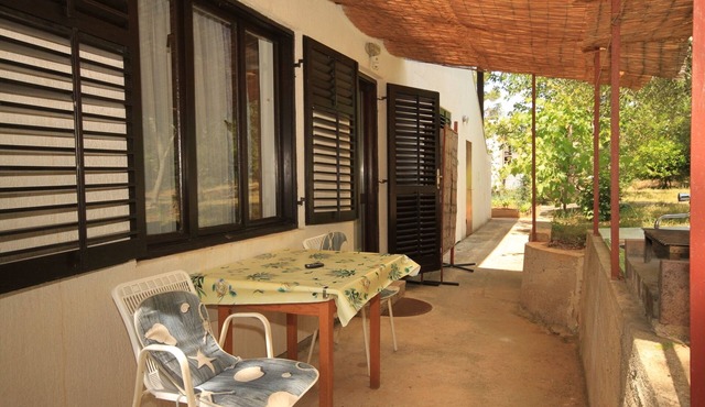 Studio flat with terrace Artatore, Lošinj (AS-8007-a)