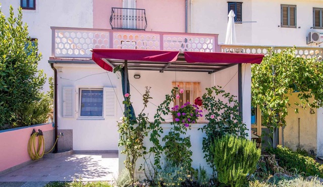 Studio in the immediate vicinity of the sea in Vrbnik