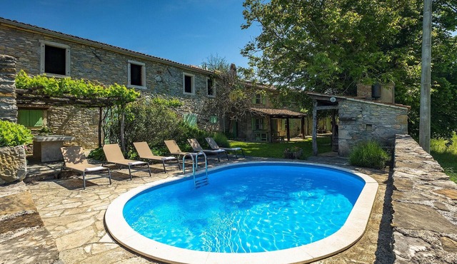 Stunning home in Buzet
