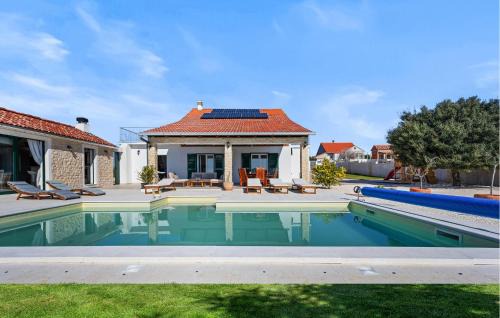 Stunning Home In Krkovic