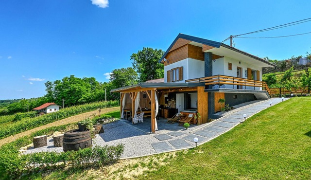 Stunning home in Sveti Urban with sauna