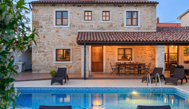 Stunning home in Valtura in Valtura