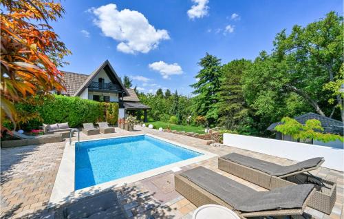 Stunning Home In Varazdin Breg With Sauna