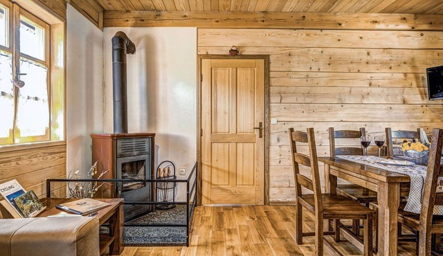 Stunning private villa for 4 people with WIFI, A/C and TV
