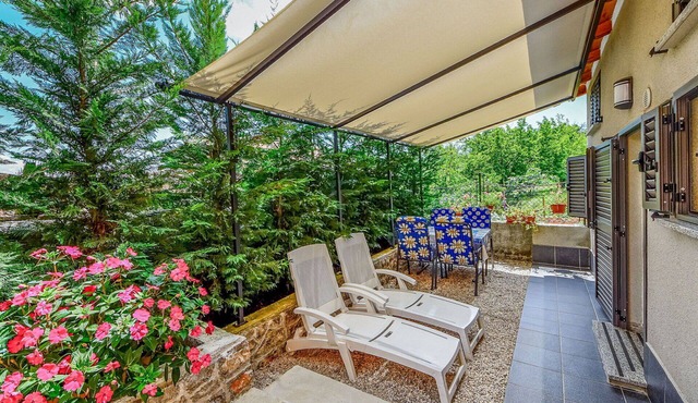 Stunning private villa for 2 people with WIFI, A/C, TV, terrace and pets allowed