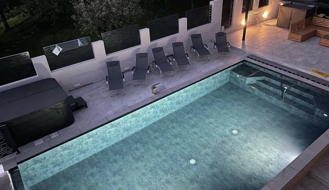 Stunning Villa with infinity pool, Croatia