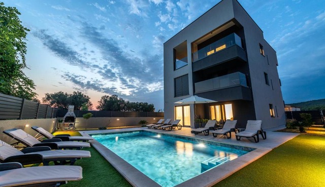 Sunny Oasis in Bibinje