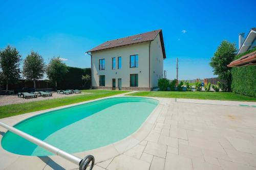 Sunrise Villa in Oradea