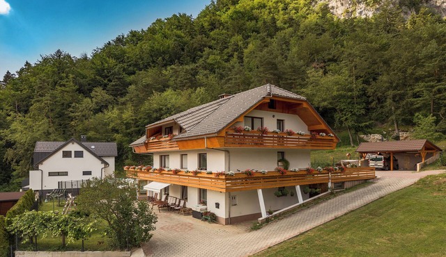 Superior 2-Bedroom Apartment With 3 Balconies In The Lake Bled Area Of Slovenia in Moste