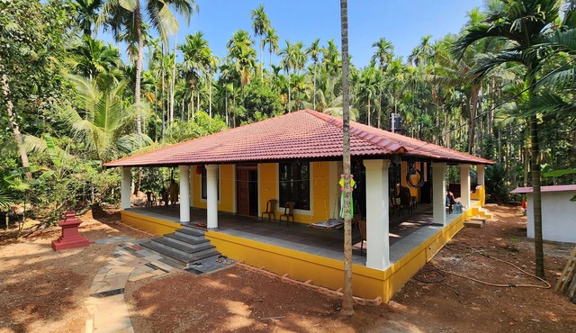 Swamighar : A Goan Farmhouse in Nature's Haven in Nirankal