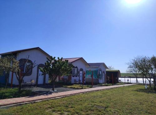 Taram de Poveste in Corbu