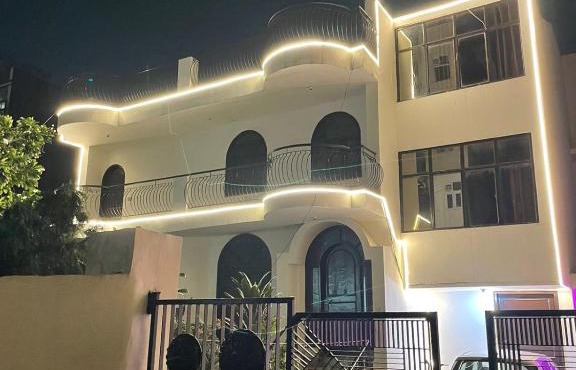 The Own Stay in New Delhi