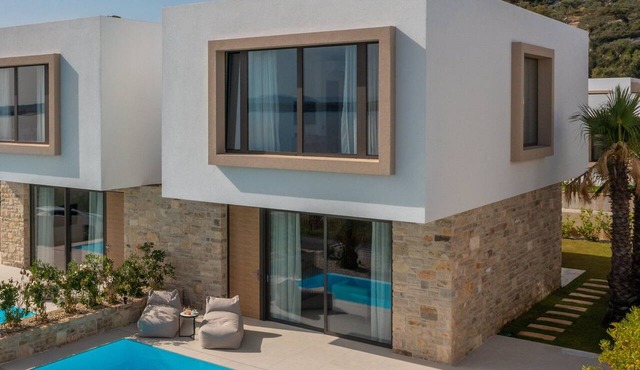 The Palms Resort - Villa Beach V in Tkon