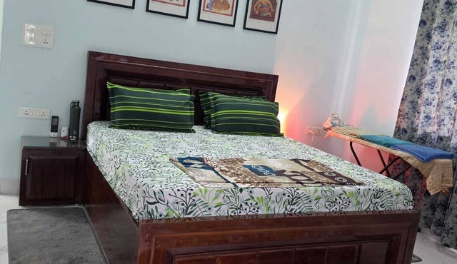 The Riverside Retreat is a comfortable riverfront home in the Doon Valley. India in Dehradun