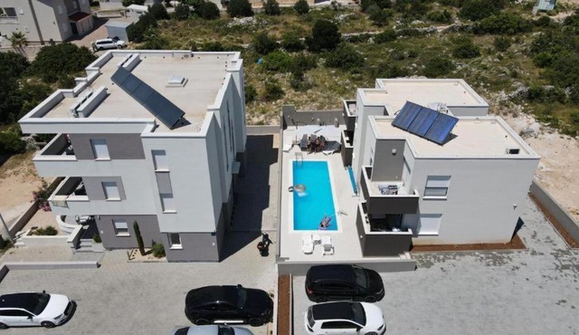 The Sands Luxury Pool Aparthotel 5