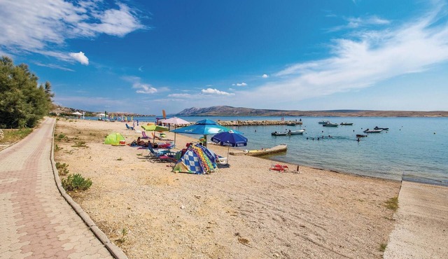 This holiday apartment is functionally furnished and is located not far from the beach.