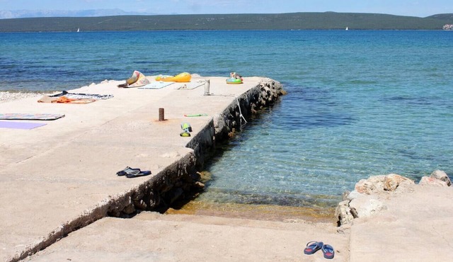 Three bedroom apartment with balcony and sea view Neviđane, Pašman (A-8401-b)