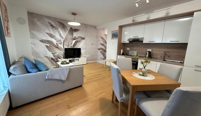 Thyke Apartment
