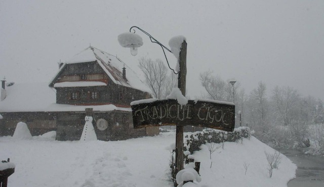 Tradicije Čigoč