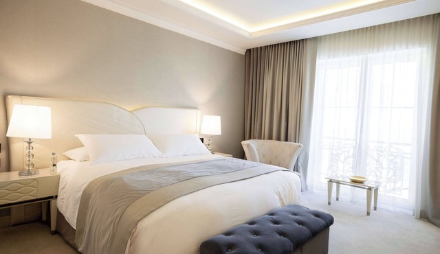 Tresor Le Palais Timisoara, Curio Collection By Hilton in Timisoara