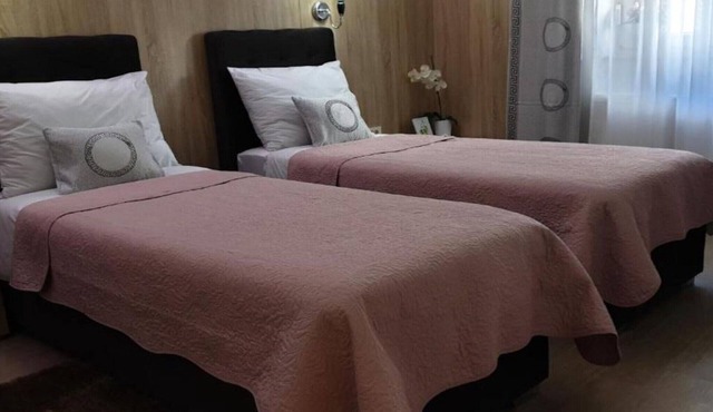 Triple Room With Private Bathroom (A4)