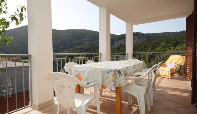 Two bedroom apartment near beach Cove Pokrivenik, Hvar (A-8673-a)