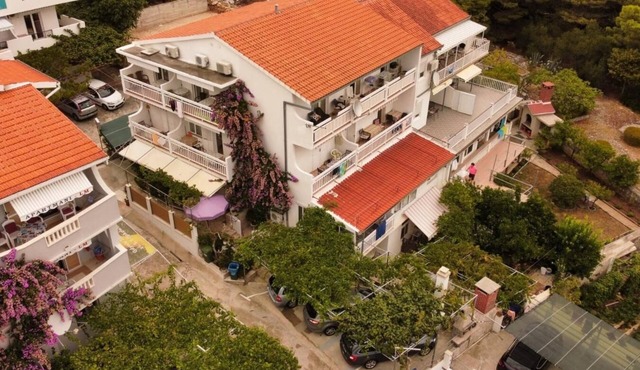 Two bedroom apartment with terrace Živogošće - Blato, Makarska (A-21271-a)
