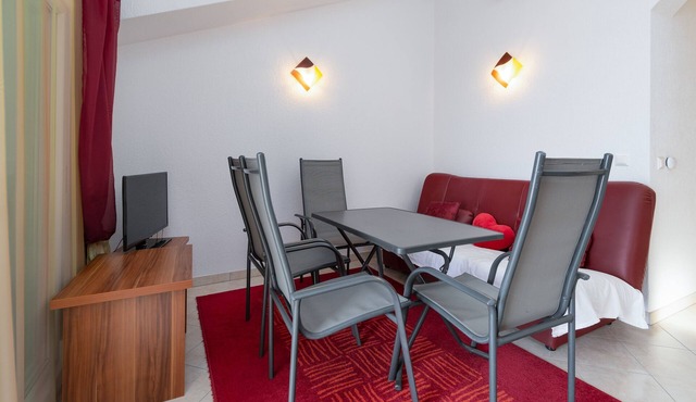 Two bedroom apartment with terrace and sea view Klenovica, Novi Vinodolski (A-20556-b)