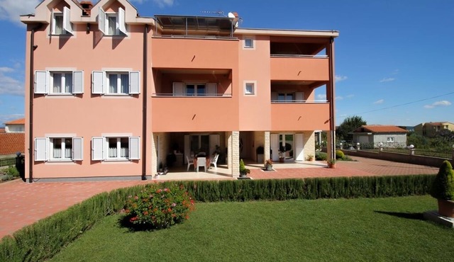 Two bedroom apartment with terrace and sea view Neviđane, Pašman (A-18054-d)