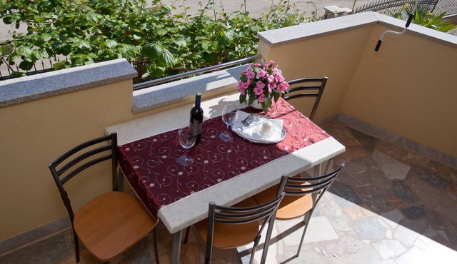 Two bedroom apartment with terrace Novigrad (A-7108-a) in Novigrad