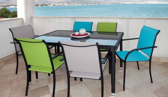 Two bedroom apartment with terrace and sea view Arbanija, Čiovo (A-16478-a)