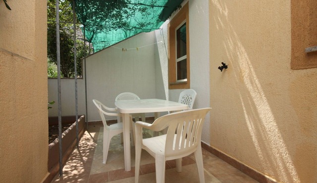 Two bedroom apartment near beach Metajna, Pag (A-6497-b)