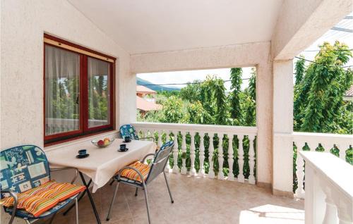 Two-Bedroom Apartment In Krusevo