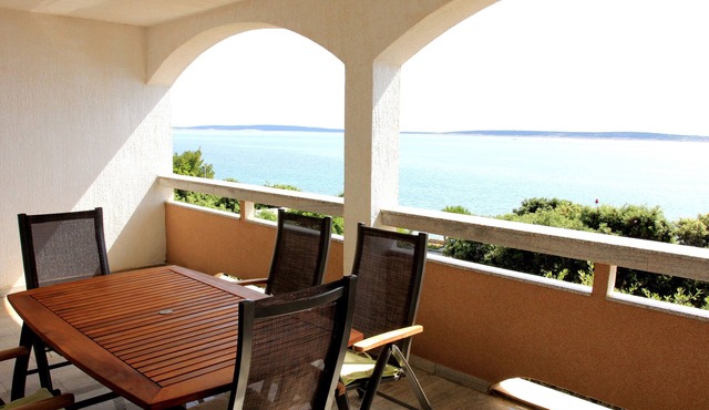Two bedroom apartment near beach Mandre, Pag (A-8655-d) in Kolan