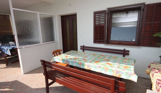 Two bedroom apartment near beach Luka, Dugi otok (A-8151-d)