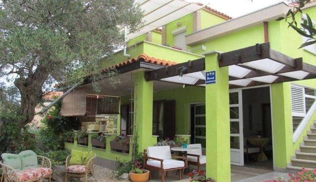 Two bedroom apartment with terrace Ražanj, Rogoznica (A-22376-b)
