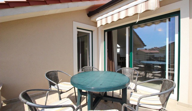 Two bedroom apartment with terrace Baška, Krk (A-18845-e)