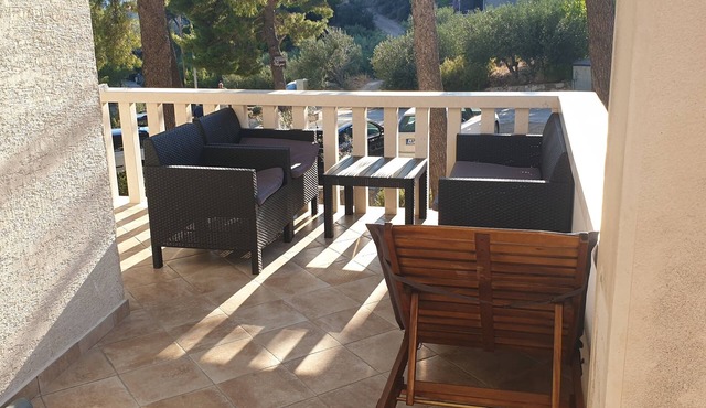 Two bedroom apartment with terrace Jagodna, Hvar (A-24399-a)
